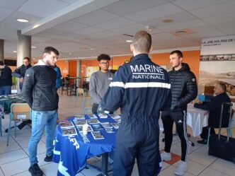 Rencontre avec l’armée