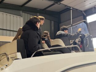 Les 3èmes au cœur du Lycée des Métiers Les 3èmes au cœur du Lycée des Métiers