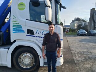 Une mini pelle Volvo électrique pour les portes ouvertes ! Une mini pelle Volvo électrique pour les portes ouvertes !