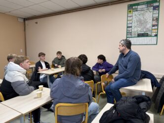 Ils sont de retour : accueil des lycéens du South Devon College Ils sont de retour : accueil des lycéens du South Devon College